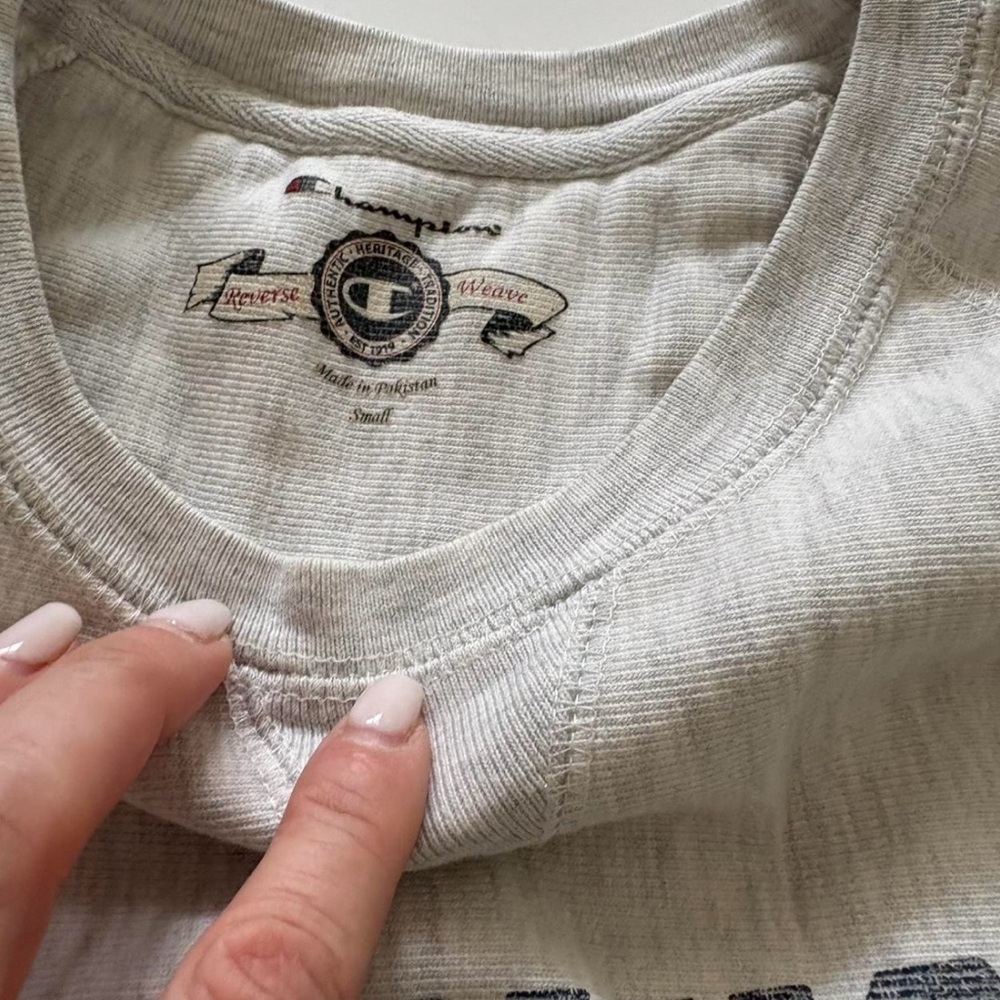 Champion Light Gray Women's Sweatshirt - Picture 3 of 6